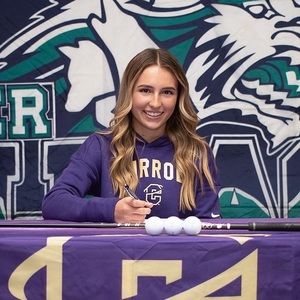 Meet your Posher, Stella